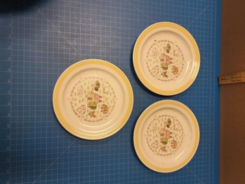 Americana Stoneware Japan Plates Set 3 Vintage Farmhouse Country Decor 8 inch